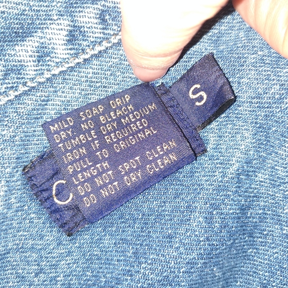 VINTAGE Calvin Klein Jean Jacket Pre- Loved 100% Cotton Real Denim! - Picture 4 of 16